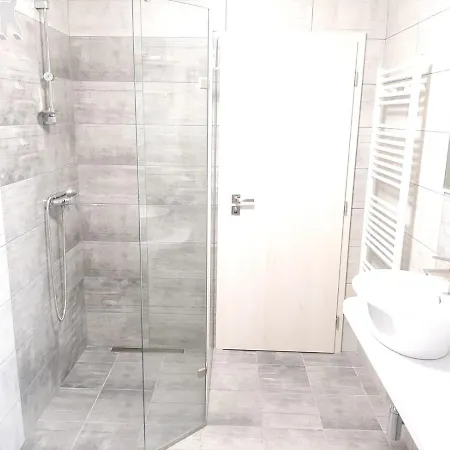 U Rane Bobule Зноймо