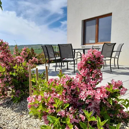 Апартаменты U Rane Bobule *